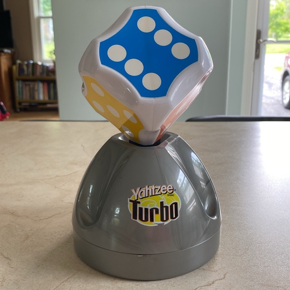VTG Yahtzee Turbo Dice Game by Hasbro - Picture 8 of 10